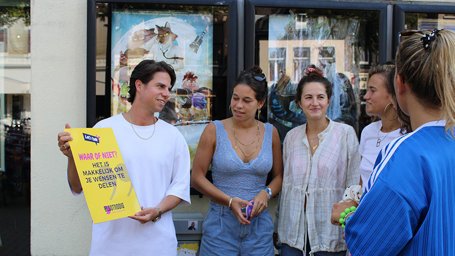 blootnodig-studenten-info1